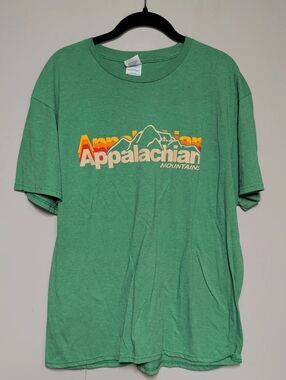 Appalachian Mountains Graphic Tee - Men's Green Crew Neck